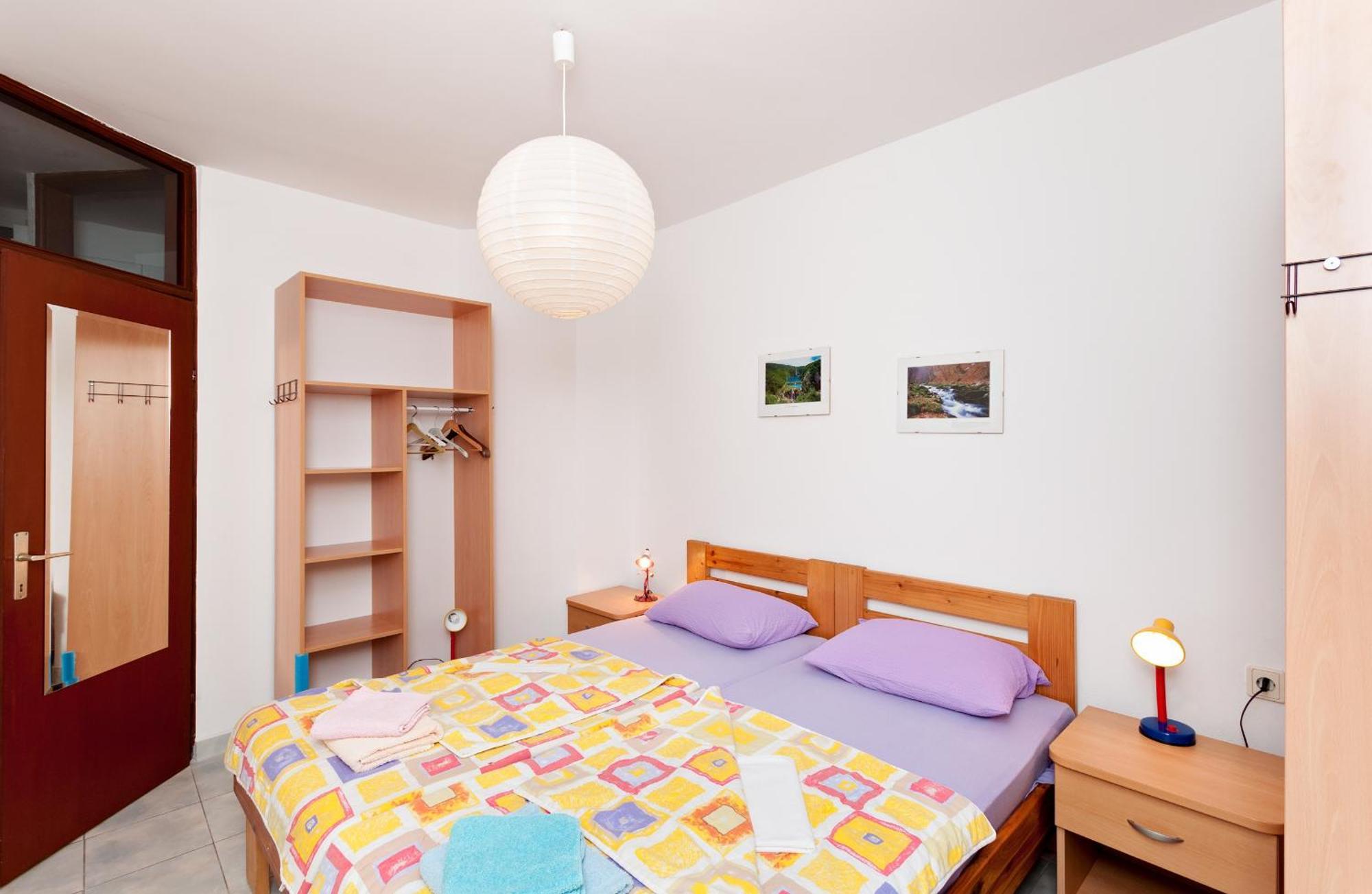 Apartments With A Parking Space Supetarska Draga - Gonar, Rab - 4987 Номер фото